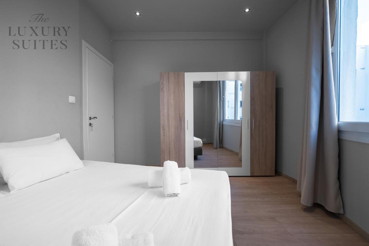Upper Floor, The Luxury Suites เทสซาโลนิกิ ภายนอก รูปภาพ