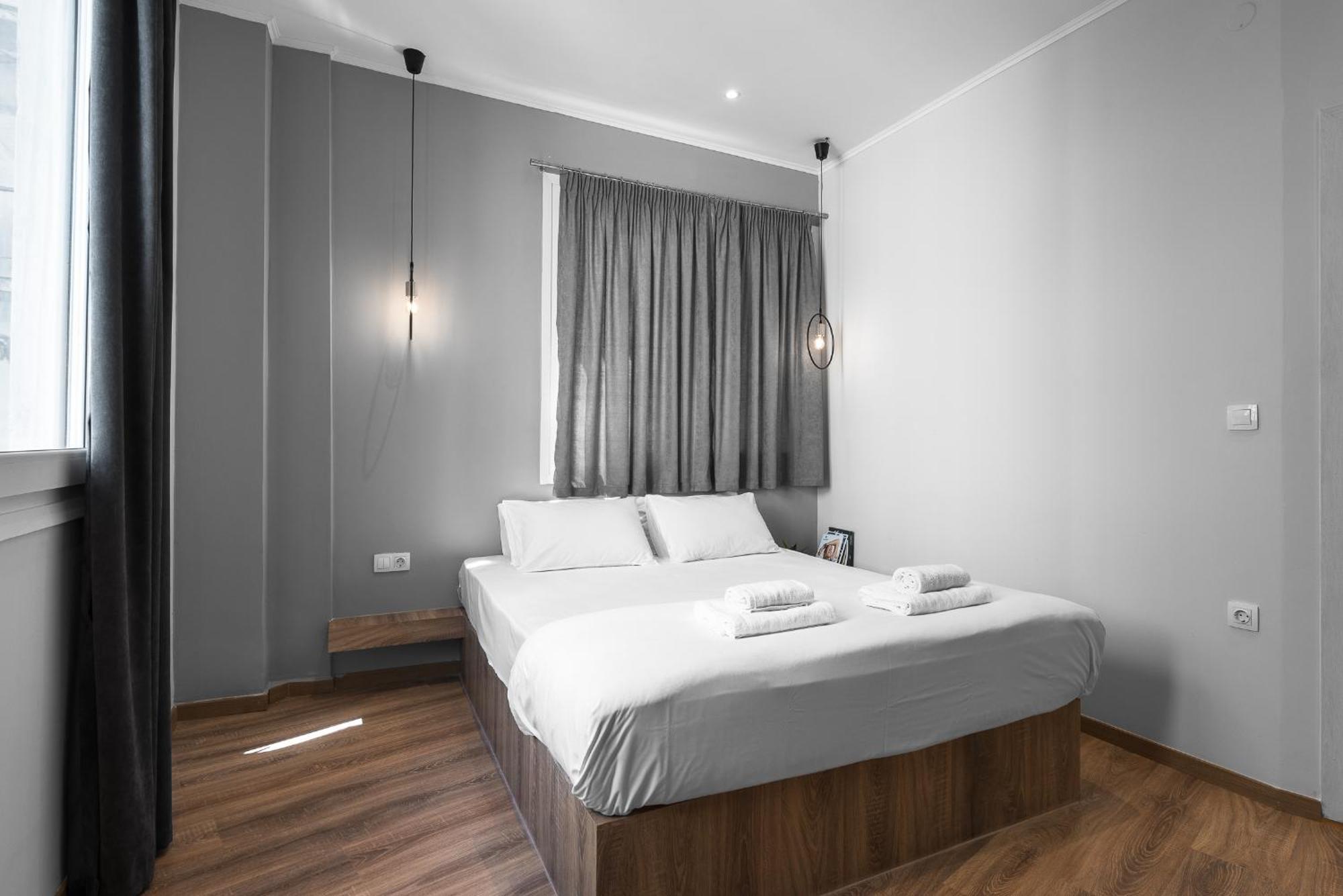 Upper Floor, The Luxury Suites เทสซาโลนิกิ ภายนอก รูปภาพ
